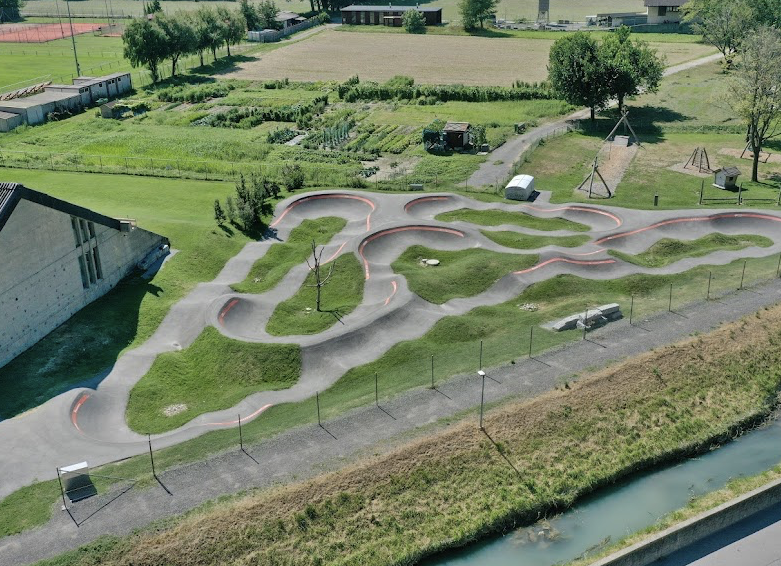 Steg pumptrack